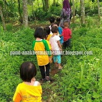  emosional dan kognitif dari seorang anak selain diharapkan lingkungan yang aman dan membe DEVELOPMENTALLY APPROPRIATI PRACTISE