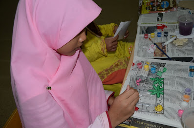 Mewarnai dengan Crayon