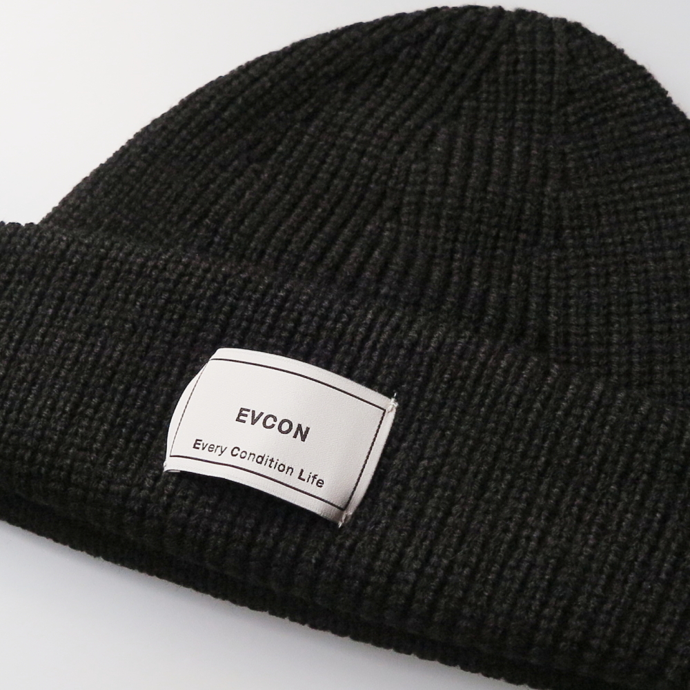 EVCON LIVING CONCEPT ACRYLIC BEANIE TRUMPS FASTLANE