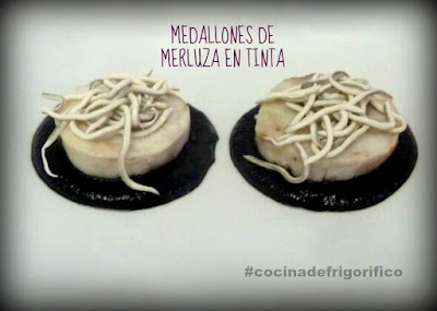 Medallones de merluza con tinta #cocinadefrigorifico