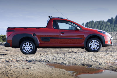 2011 Peugeot Hoggar 207 Side View