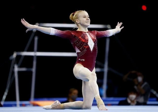 Viktoria Listunova Rússia Ginástica