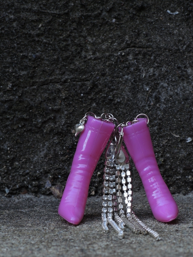 DIY oorbellen/earrings 'Barbie's Boots'