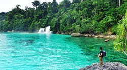 https://FindWisata.blogspot.com | 8 Tempat Wisata di FakFak Papua Barat yang Paling Terkenal