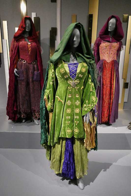 Hocus Pocus 2 movie costumes