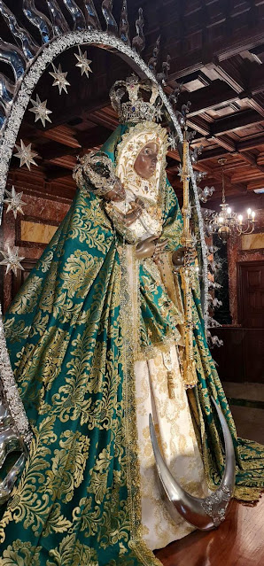 La hermosa Virgen de Candelaria: Un símbolo de devoción en Tenerife