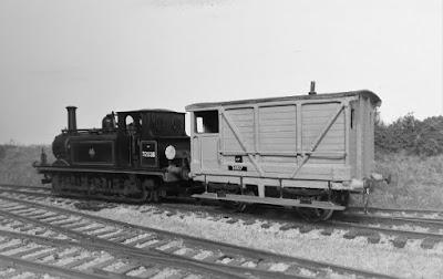 D & S brake van