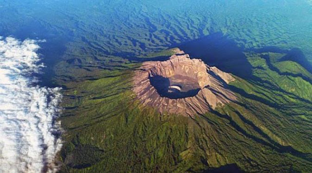 Gunung Raung