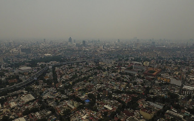 LATINOAMÉRICA: Autoridades mexicanas suspendieron clases esta semana por alta contaminación. 