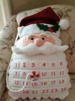 PATRON GRATIS COJIN CALENDARIO SANTA CLAUS DE CROCHET