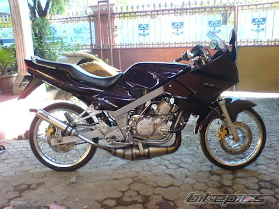 Modifikasi+Motor+Kawasaki+Ninja Modifikasi Motor Ninja 150 R Ceper Black Firing Sportbike 