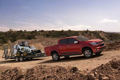 2012-Chevrolet-Colorado-Red-Color