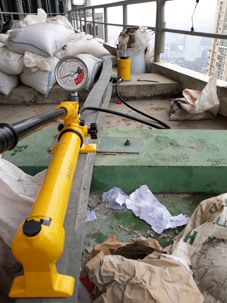 Tes Tarik (Pull Out Test) Chemical Anchor (Angkur) Hilti 