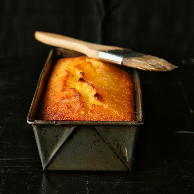 Loaf of marmalade cake. 