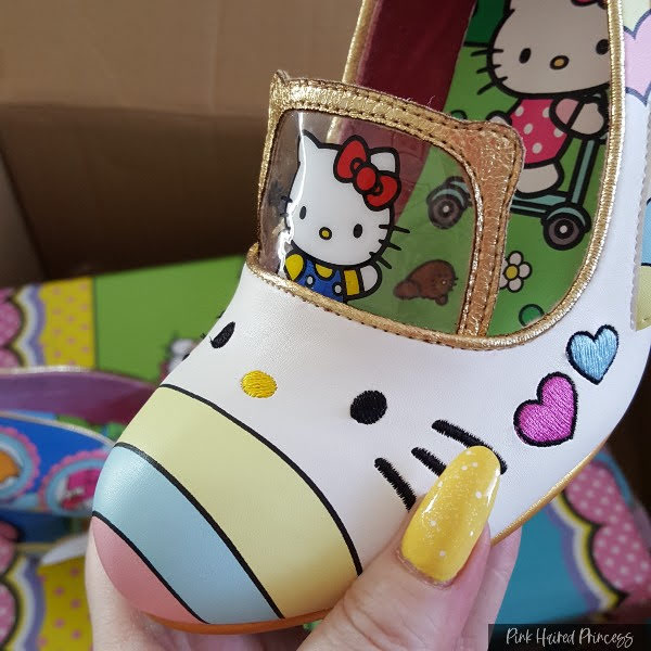 oval toe of court shoe in Hello Kitty plane theme with window detail