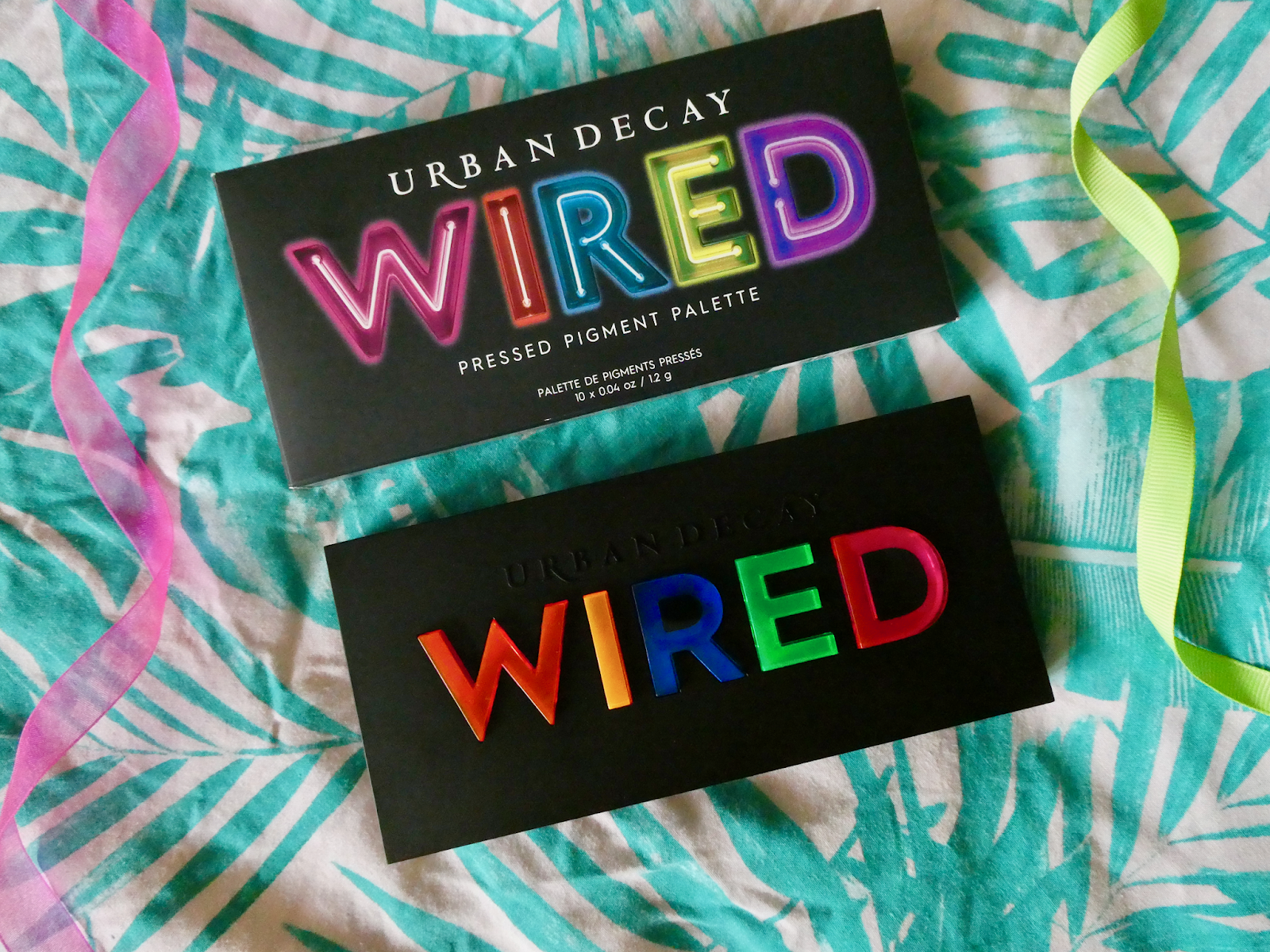 Urban Decay Wired Pressed Pigment Palette | Review