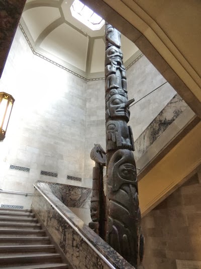 ROM totem