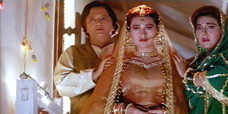 karishma kapoor in raja hindustani