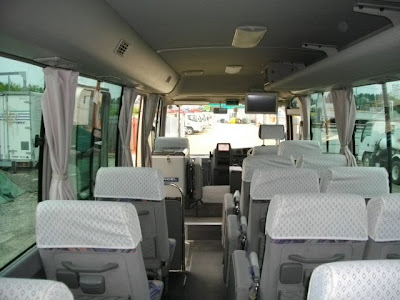 isuzu minibus