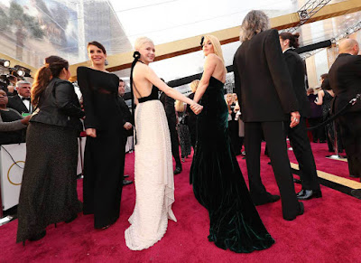 Busy Philipps and Michelle Williams at 89th Annual Academy Awards 2