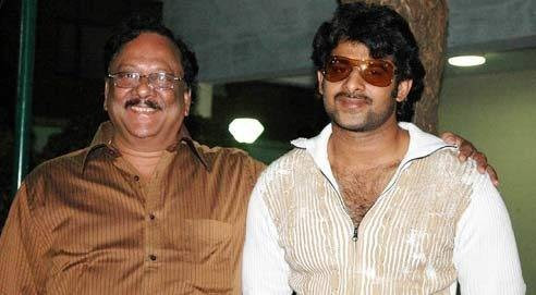 Prabhas dengan paman dari pihak ayah Uppalapati Krishnam Raju