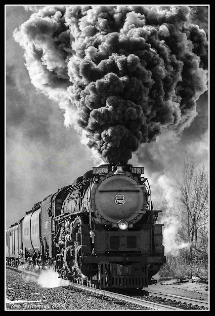 Union Pacific 3985 blast smoke into the cold air at Altoona, KS.