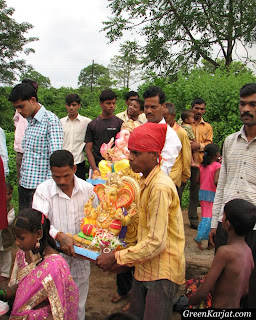 taking Ganapati idol for immersion