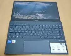 ASUS ZenBook Flip 13 UX363E