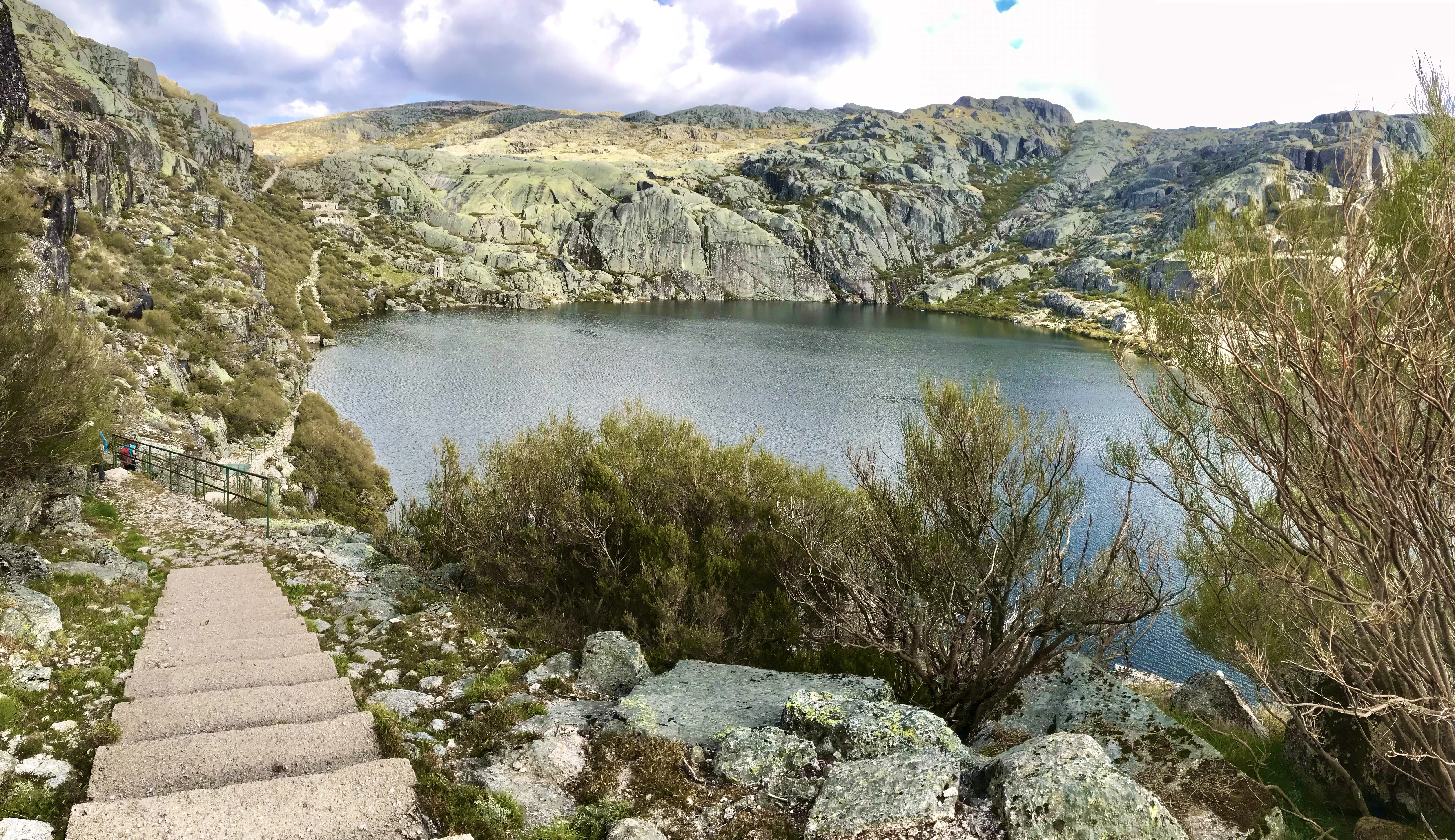 Serra da Estrela, Rota da Garganta de Loriga, PR5SEI, Portugal, Covão do Meio, Covão do Boieiro, Covão da Areia, Covão da Nave, Loriga, Seia, Torre, Covão das Quelhas, Lagoa do Serrano, Vale Glaciar, trilho, trekking, walking, hiking