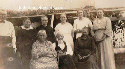 Jollett Reunion 1921 or 23 https://jollettetc.blogspot.com