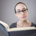 Buku Apa yang Harus Dibaca Agar Menjadi Lebih Cerdas? Rekomendasi untuk Tingkatkan Pengetahuan Anda