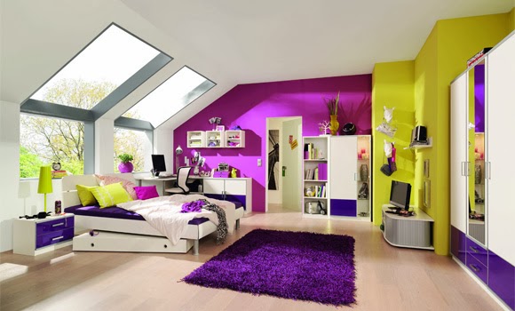 DORMITORIO JUVENIL VERDE Y MORADO - DECORACIÓN DE DORMITORIOS CON COLORES MORADO Y VERDE vía http://dormitorioinfantil.blogspot.com/2014/02/dormitorio-juvenil-verde-y-morado.html