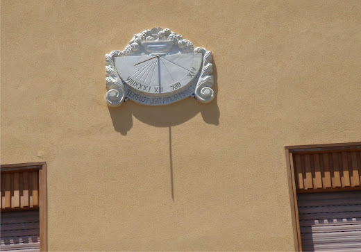 MERIDIANA  IN  MARMO