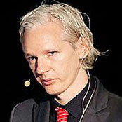wikileaks founder hunted by pentagon over massive leak