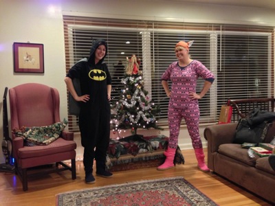 Melinda and Margaret in their pjs decorating the tree.