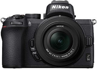 ニコンZ50 Nikonのミラーレス一眼カメラの解説と一緒に買う物リスト