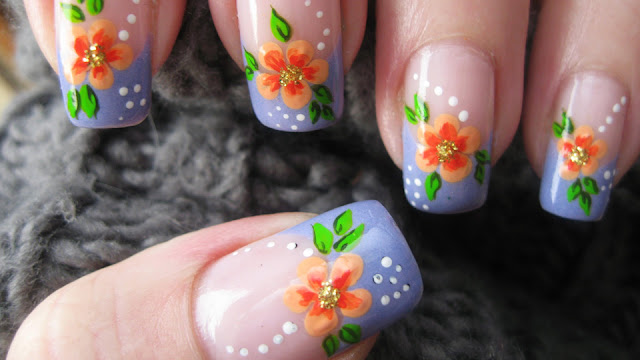 simple flower nail art