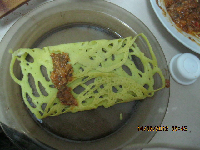 Kembara Sufi: Roti Jala Sardin Warna Warni