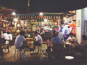Talad Rodfai Train Night Market Vintage Cafe