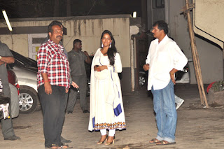 Katrina Kaif, Sanjay, Preity & Karisma spotted at Salman's Eid bash