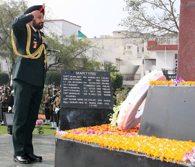 Wreath Laying Ceremony at Shaheed Smarak, Noida