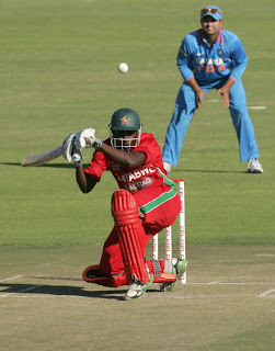 Elton-Chigumbura-Zimbabwe-vs-India-2nd-ODI