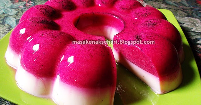 Resep Puding Buah Naga Merah Lapis Susu