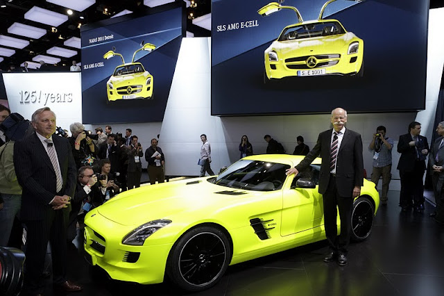 2011 mercedes benz sls amg e cell concept at detroit view 2011 Mercedes Benz SLS AMG E Cell