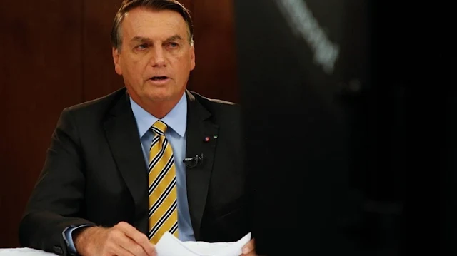 Presidente Bolsonaro é internado com dores abdominais em hospital de Brasília