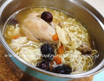 http://myhomecookparadise.blogspot.sg/2013/12/dangui-chicken-soup-noodle-13-mar-13.html