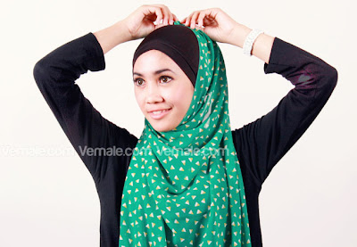 Cara Menggunakan Hijab Pashmina Chiffon Motif Headband