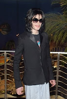 Michael Jackson spends the day at Planet Hollywood with his children