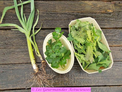 Pâtes sauce crémeuse poêlée fleurs chou (Vegan)