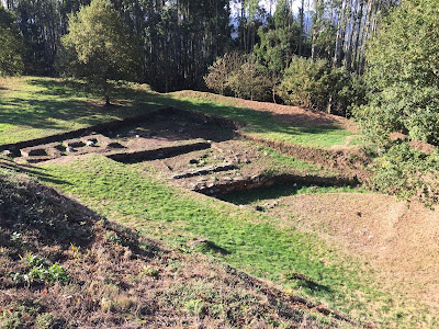 Hispania: Viladonga hill-fort  by E.V. Pita (2017)  / Link: https://archeopolis.blogspot.com/2017/10/hispania-viladonga-hill-fort-castro-de.html  / Castro de Viladonga (Castro de Rei)  por E.V. Pita (2017)